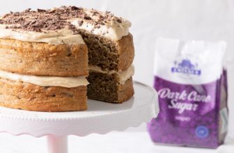 Banana cake