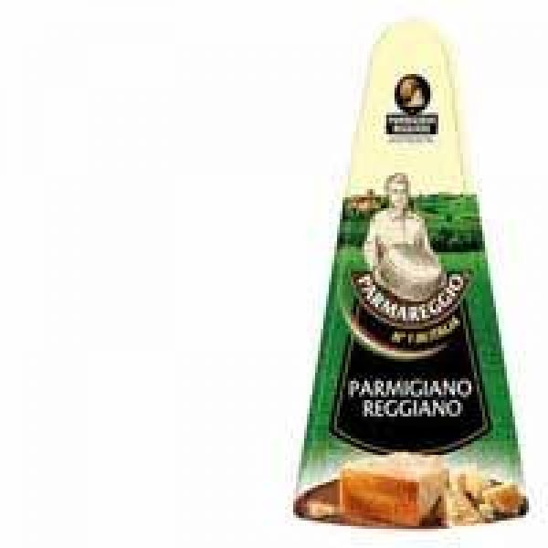 Parmareggio Hard Cheese Parmesan Regular