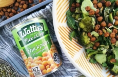 Easy Crunchy Spiced Chickpeas