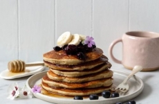 Chamomile, Honey and Vanilla Pancakes