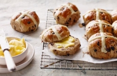 Hot Cross Buns