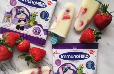 ImmunoHalo™ Strawberry Ice Blocks