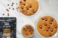 Super Easy Donovans Caramel Chocolate Mousse