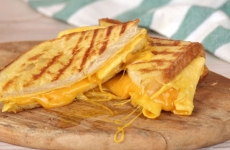 One-Pan TikTok Breakfast Sandwich