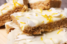 Lemon Oat Slice